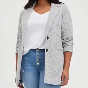 Torrid textured long length soft blazer.