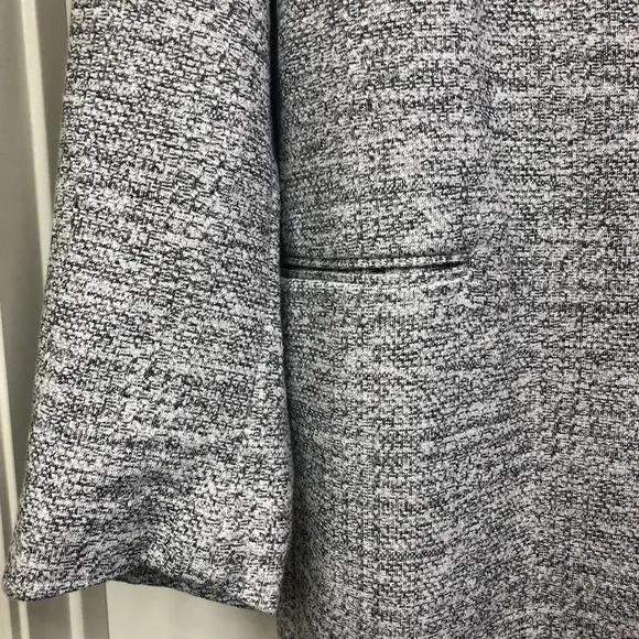 Torrid textured long length soft blazer.