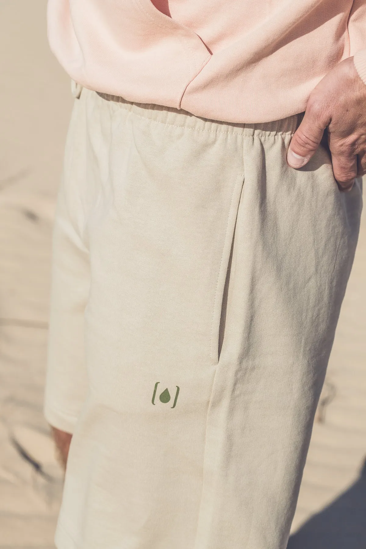 UNISEX ORGANIC SWEATSHORTS
