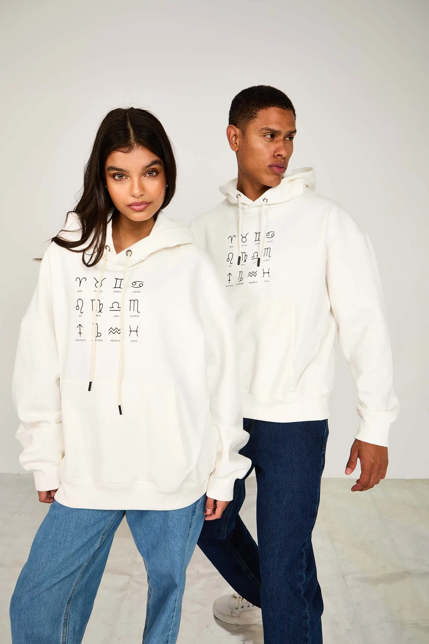 Unisex Sweat Shirt  Loose Fit Printed Hoodie off white