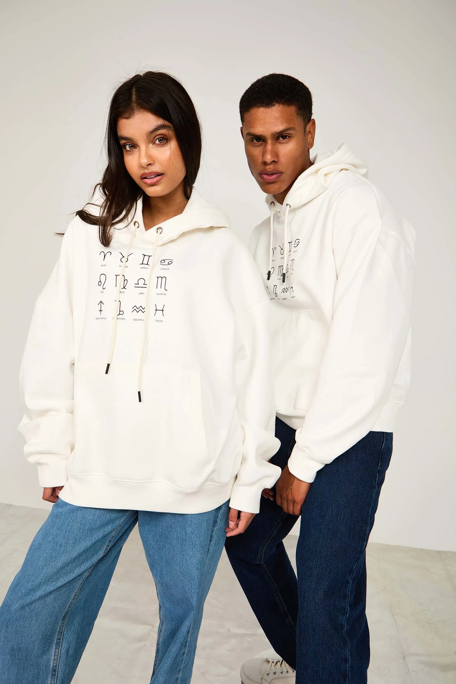 Unisex Sweat Shirt  Loose Fit Printed Hoodie off white