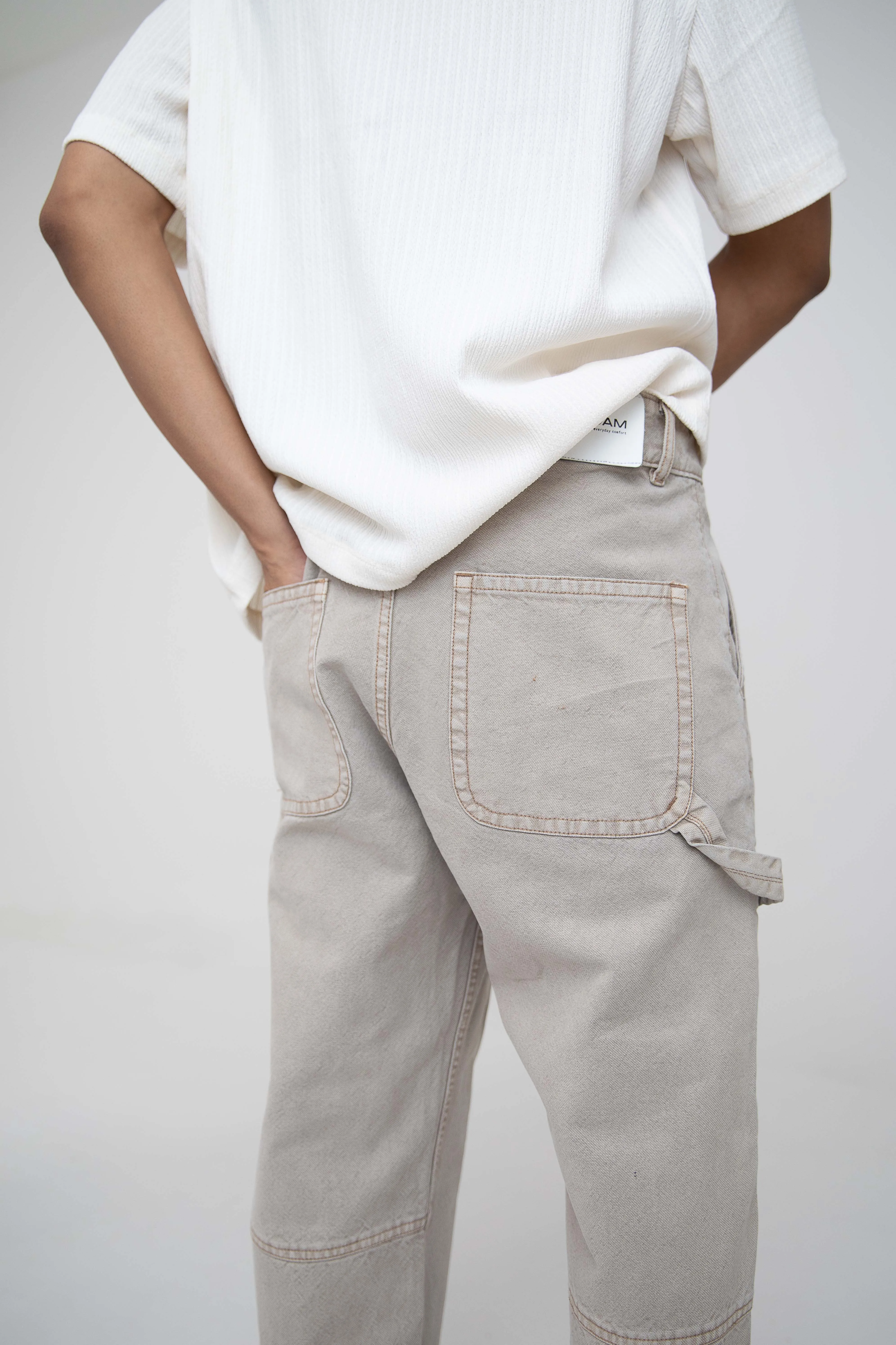 Urban Hike Carpenter Relaxed Jeans: Dusty Grey