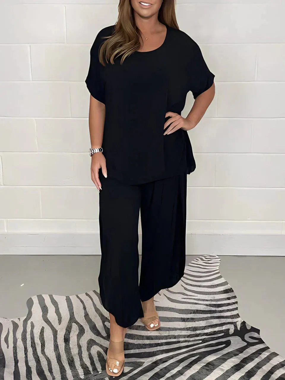 Vera Two-Piece Set: Relaxed & Comfortable