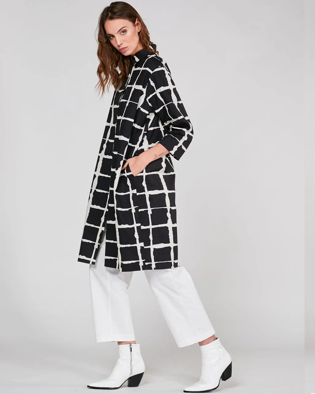 Wave Grid Line Striped Shirtdress