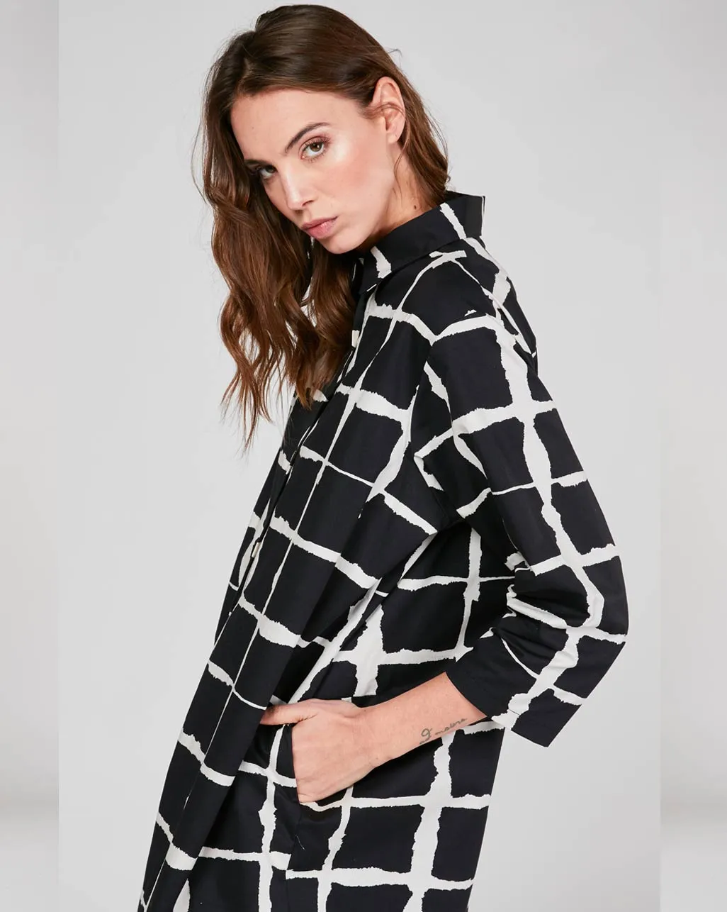 Wave Grid Line Striped Shirtdress