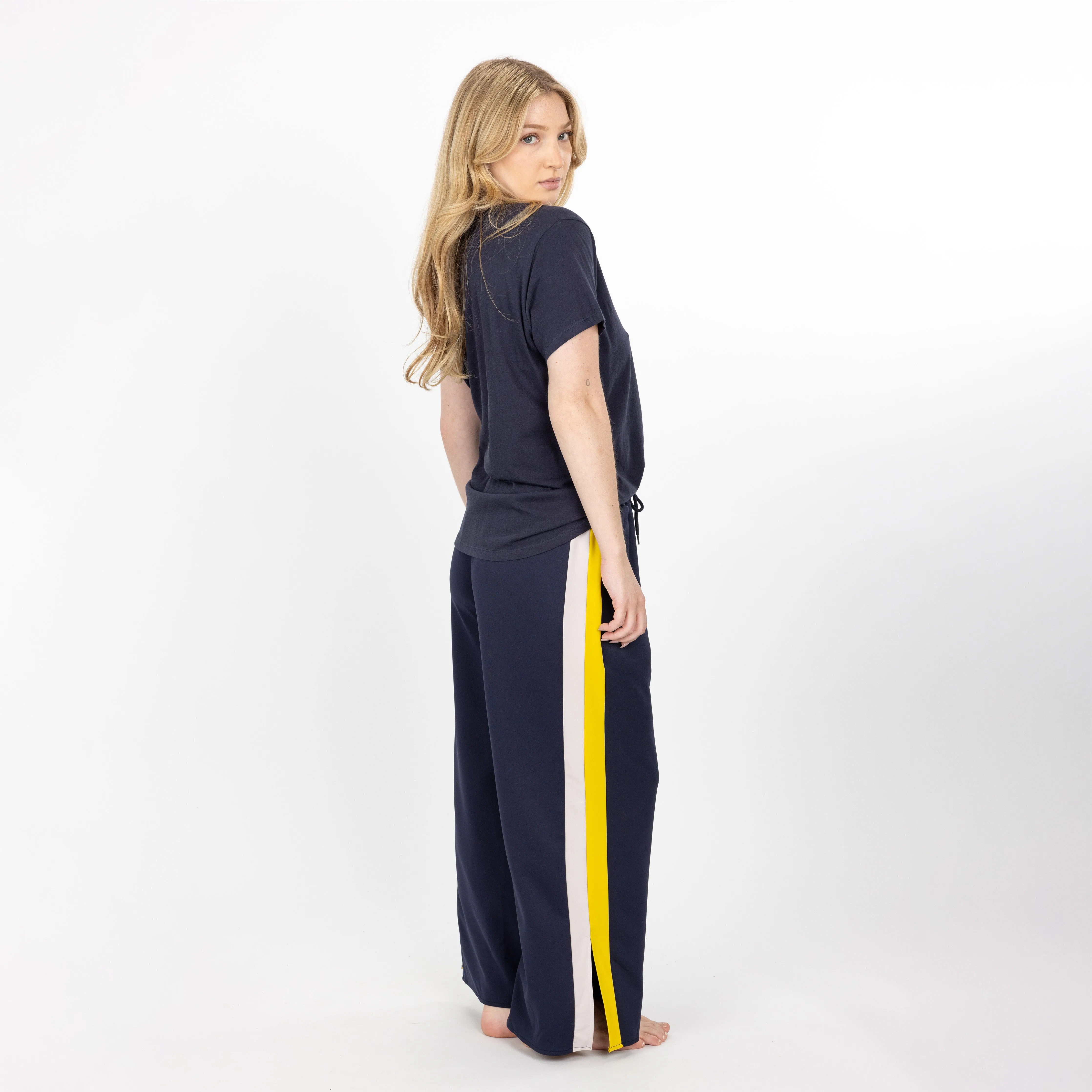 Womens Scoop Neck Tee - Navy Blazer